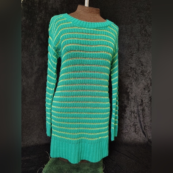 t/o Sweater Dress - Picture 1 of 7